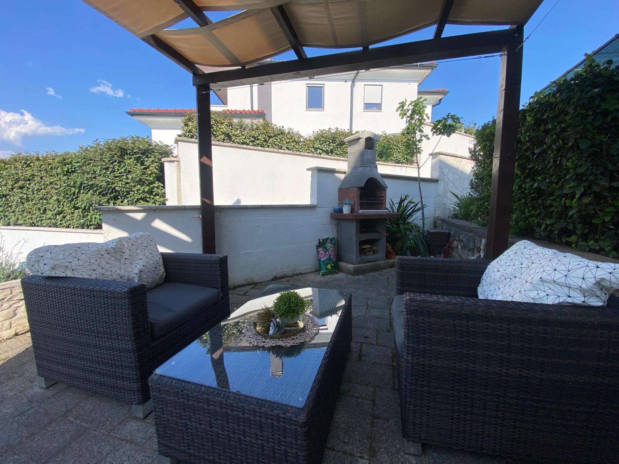 Apartment Paris Nijvice Zewnętrze zdjęcie